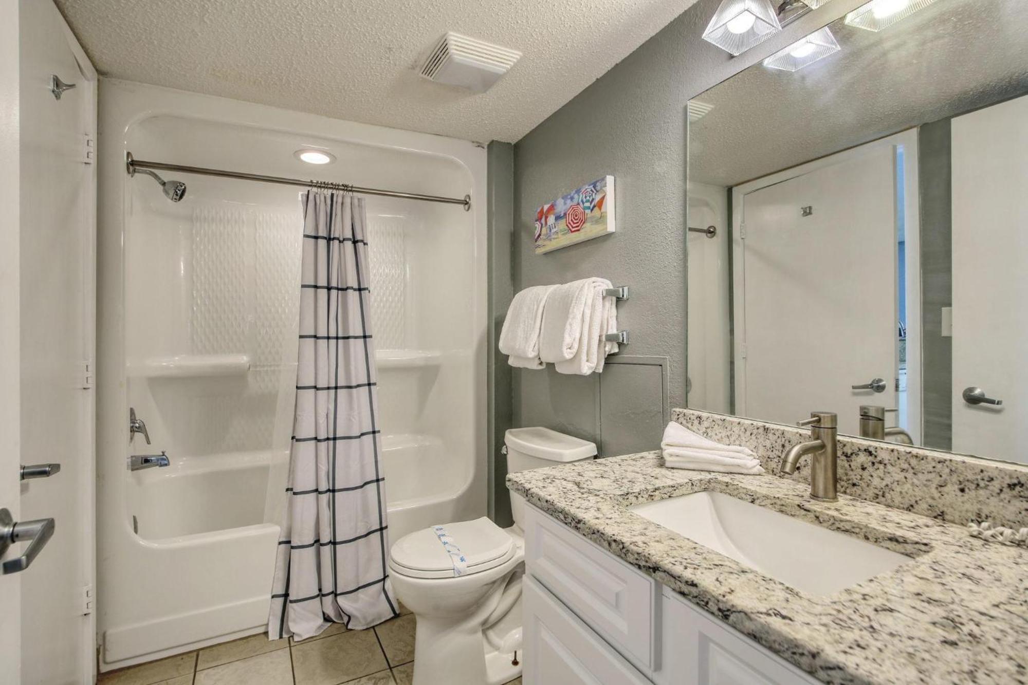 Вилла 1604 N Ocean Blvd, 0906 - Ocean Front Sleeps 8 Миртл-Бич Экстерьер фото